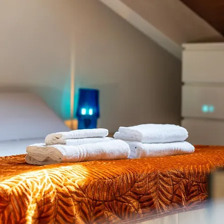 아파트 Loft Design On 3 Levels Near The Polytechnic 밀라노