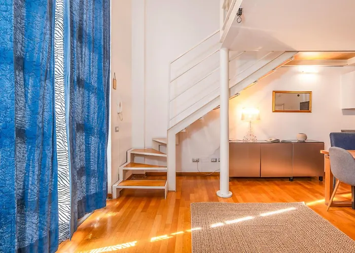 Loft Design On 3 Levels Near The Polytechnic Appartamento *